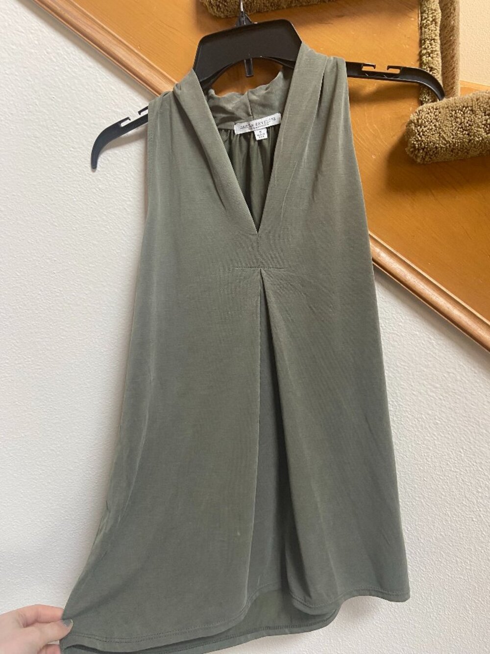 Green Envelope V-Neck Sleeveless Blouse Olive Green never worn women’s size S